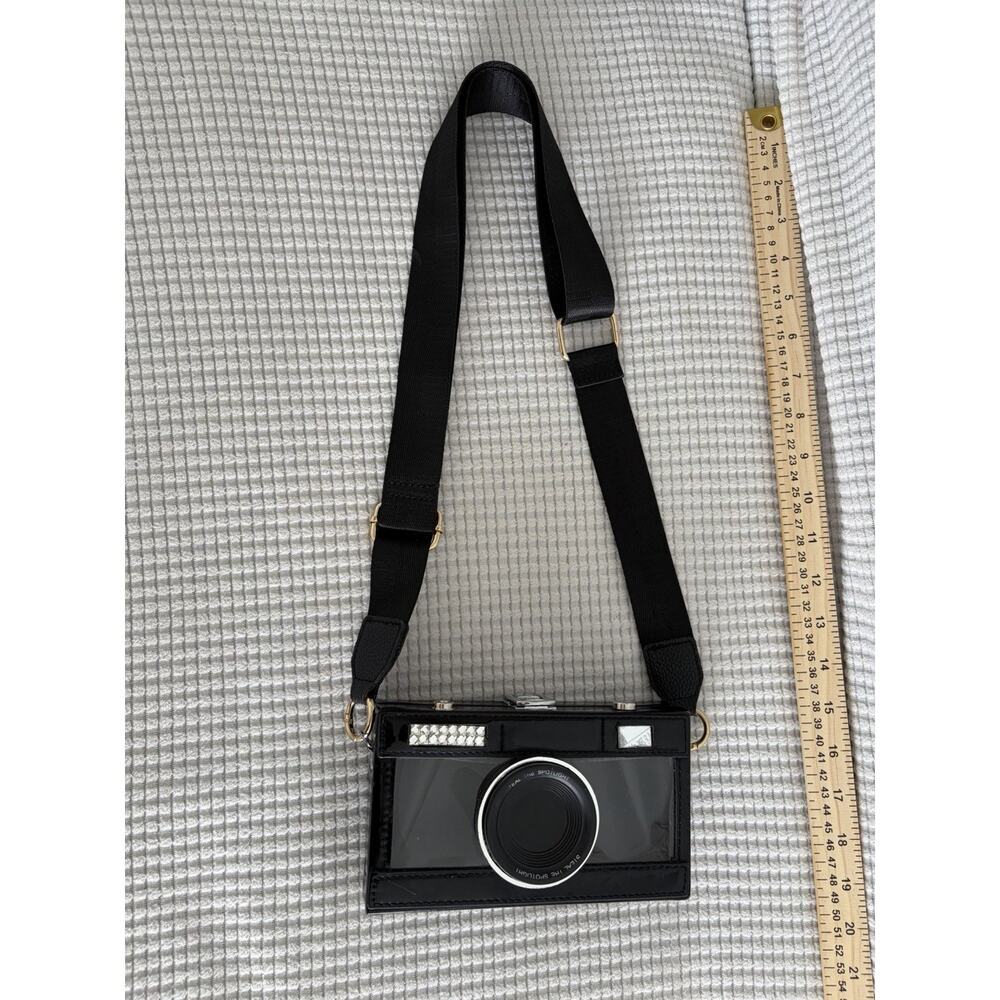 Camera Purse - Picture 6 of 9